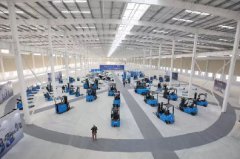 逆勢而起 比亞迪智領(lǐng)迭變，耀立新境